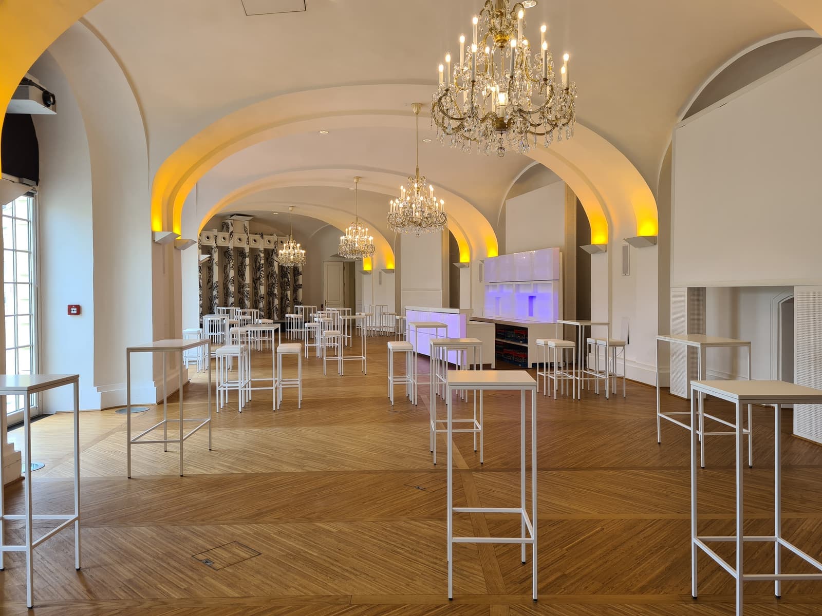 charlyfresh Catering — Apothekertrakt Schloss Schönbrunn Wien (1)